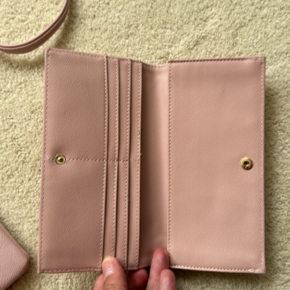 Pink cross body purse and wallet bundle - Picture 2 of 8